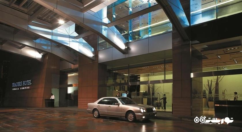 ورودی هتل ترِیدرز کوالالامپور