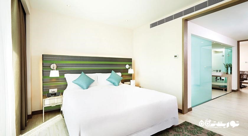 نمای تخت بزرگ اتاق استودیو