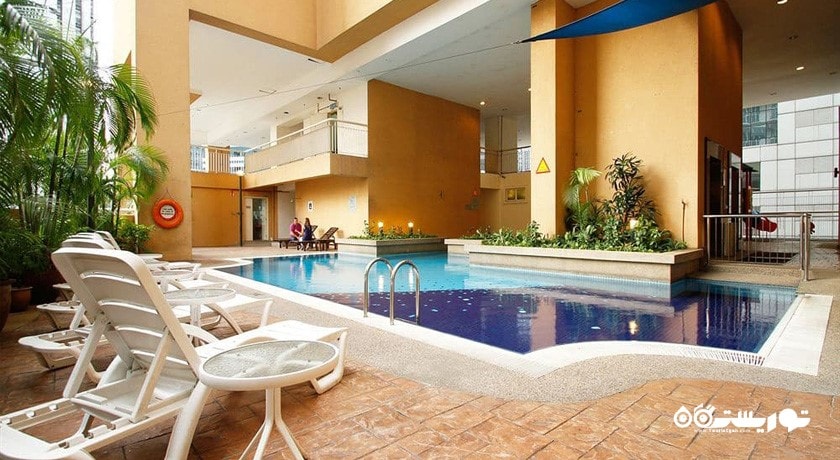 استخر روباز هتل بست سری سلون