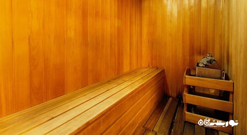 سونا خشک مرکز سلامتی و اسپا