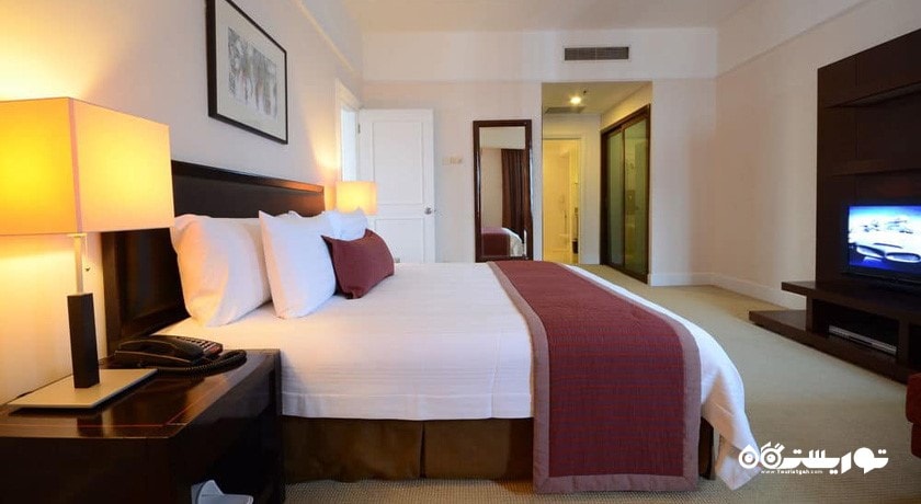 تخت بزرگ آپارتمان دلوکس یک خوابه