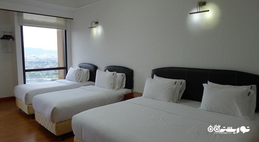 سوئیت فمیلی هتل سایمز سرویس سوئیتز