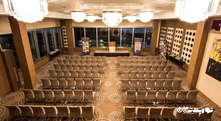 سالن برگزاری همایش و جلسات