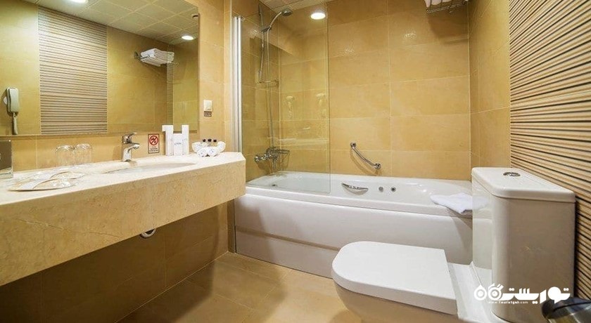 حمام و سرویس بهداشتی اتاق ها
