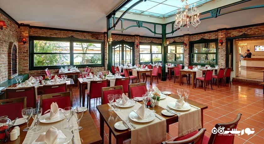رستوران شومینه هتل بست وسترن سیتادل