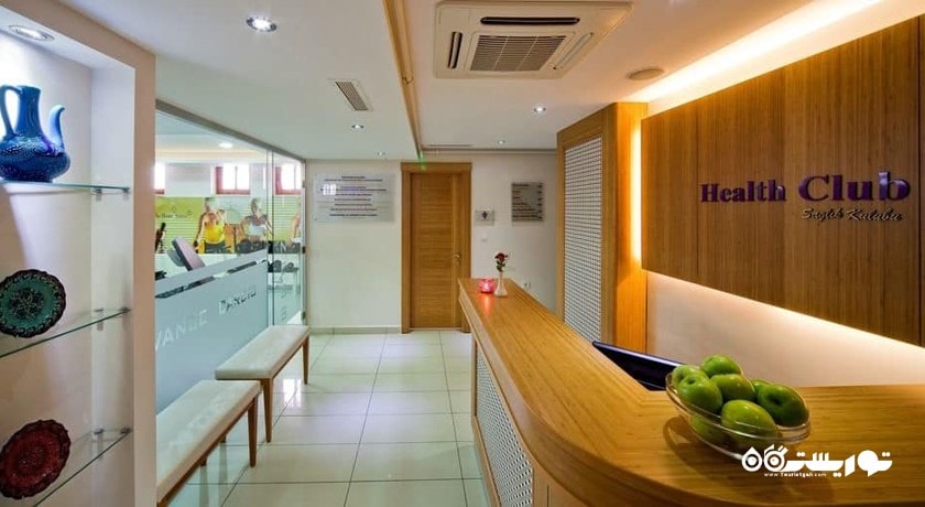 میز پذیرش مرکز سلامتی و اسپا