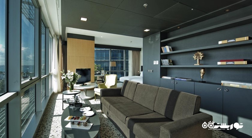 محوطه نشیمن سوئیت جونیور