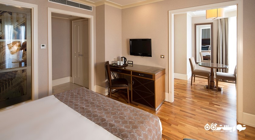 اتاق دلوکس هتل تایتانیک سیتی تاکسیم