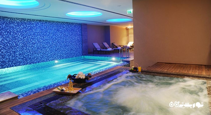 جکوزی مرکز سلامتی و اسپا