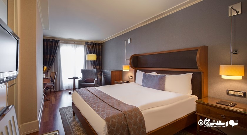 نمای تخت بزرگ سوئیت کانکتد