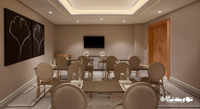 اتاق برگزاری جلسات در هتل