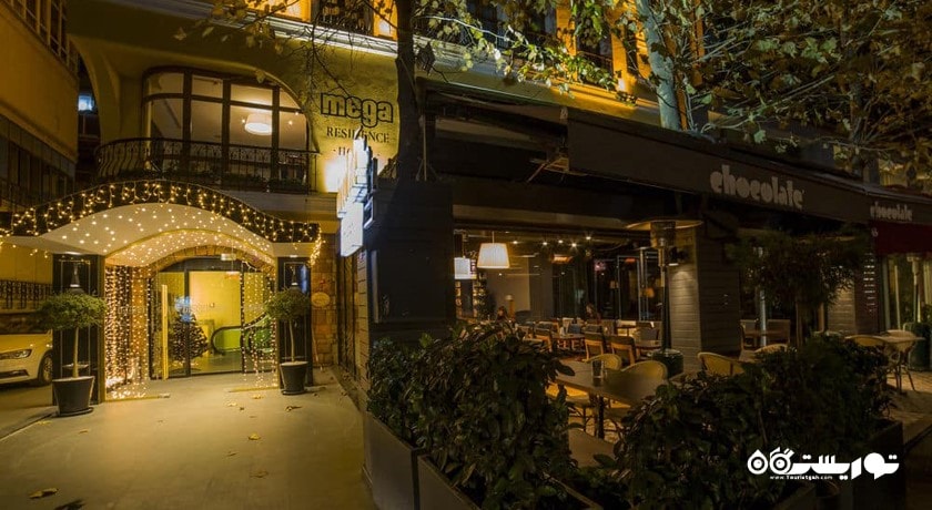درب ورودی هتل مگا رزیدنس استانبول