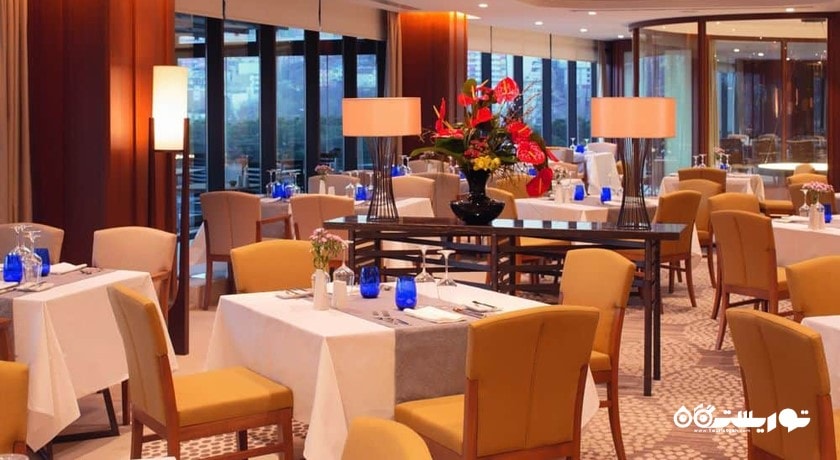 نمای رستوران مدیترانه ای کالین آرت