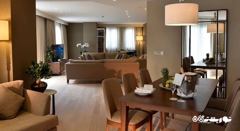 میز غذاخوری سوئیت سه خوابه