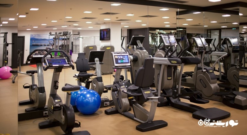 سالن ورزشی هتل پوینت تاکسیم