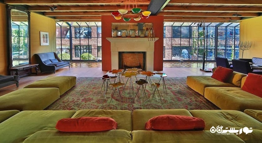 محوطه نشیمن لابی هتل