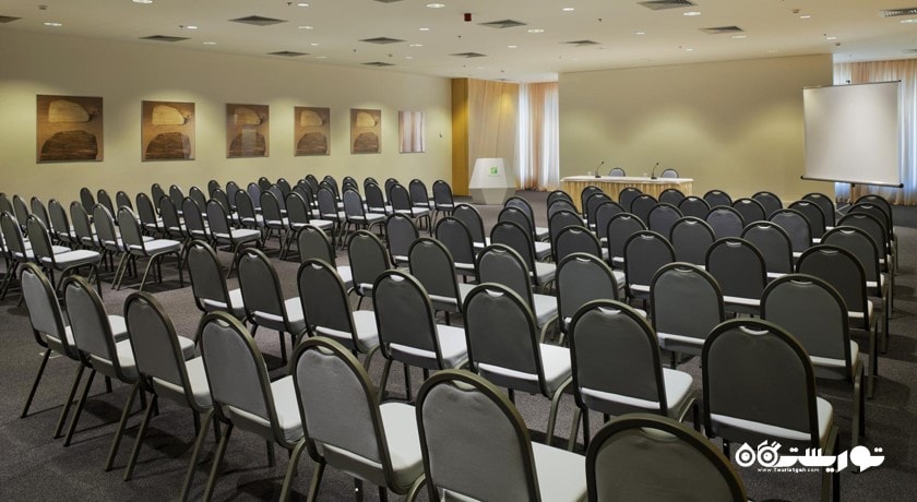 سالن برگزاری همایش و جلسات
