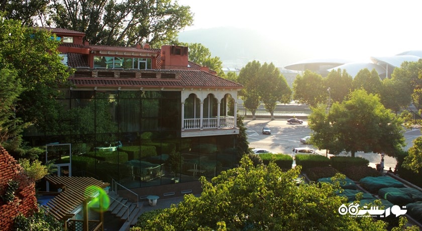 فضای سبز هتل وینوتل بوتیک