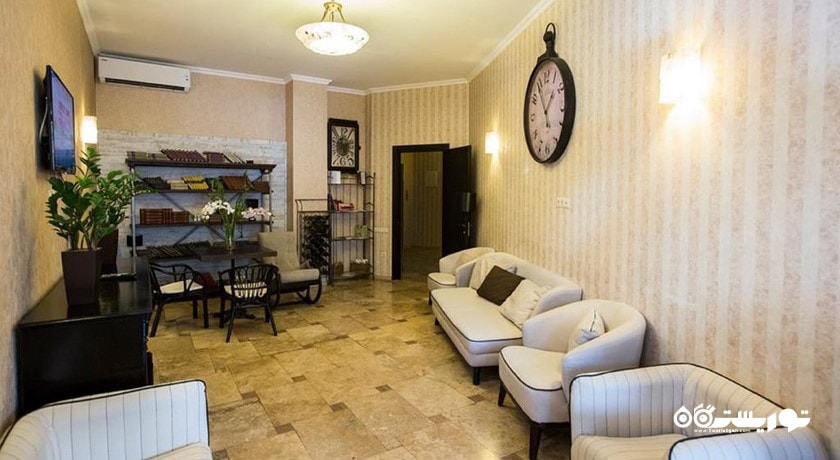 نمای محوطه نشیمن لابی هتل