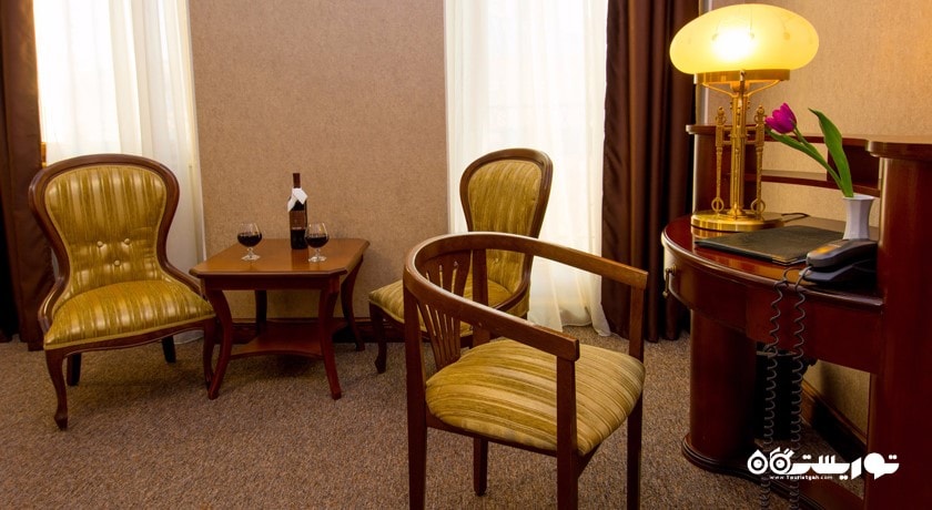 محوطه نشیمن اتاق کامفورت