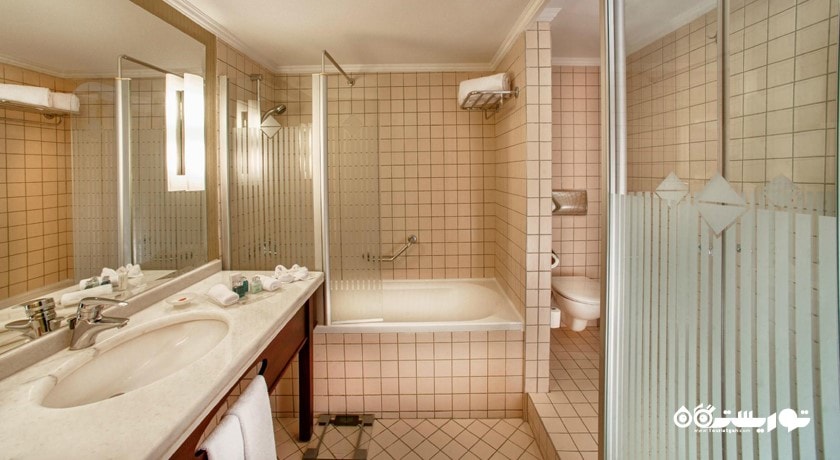 حمام و سرویس بهداشتی اتاق ها