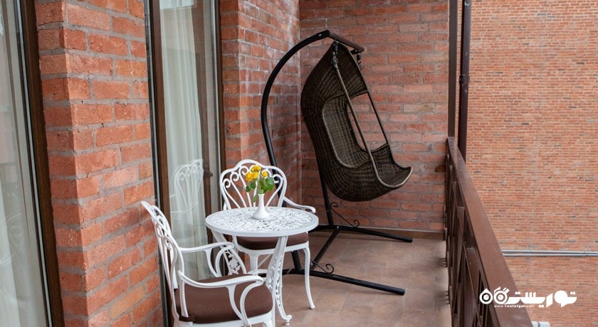 نمای بالکن اتاق های هتل