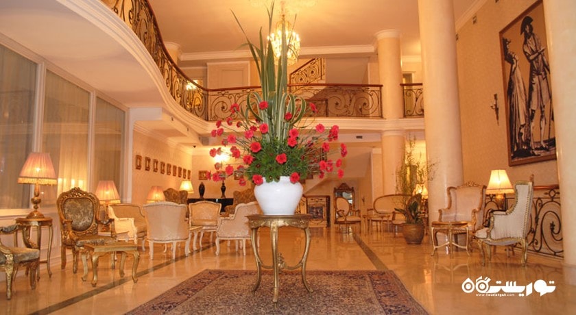 نمای کلی لابی هتل ورا پالاس