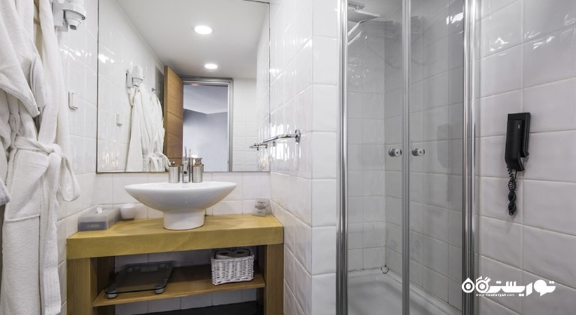 حمام و سرویس بهداشتی اتاق ها