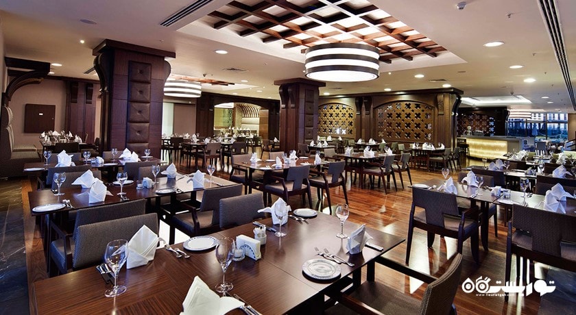 رستوران بیسترو هتل گرین پارک پندیک