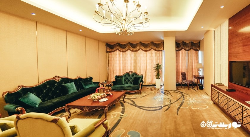 محوطه نشیمن سوئیت پرمیر