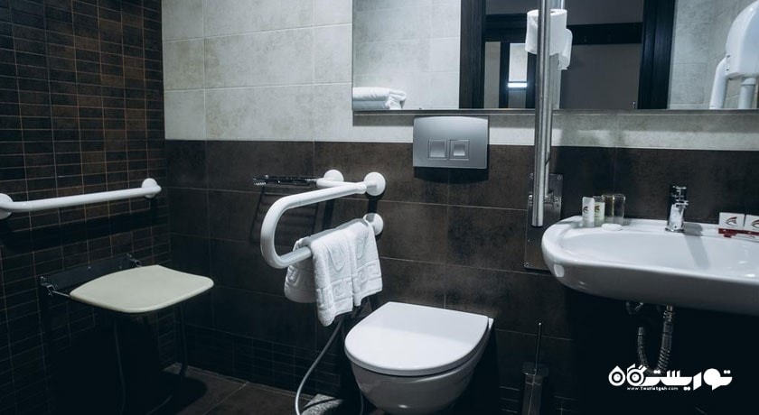 حمام و سرویس بهداشتی اتاق ها