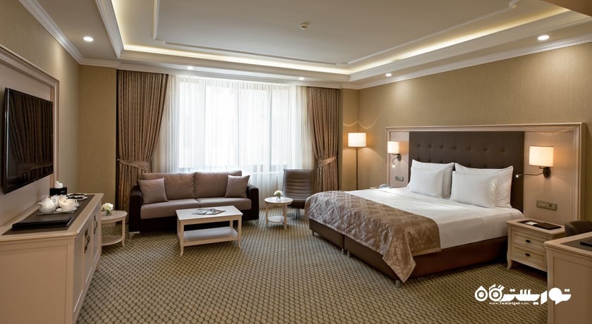 سوئیت کرنر هتل دیوان سوئیتس