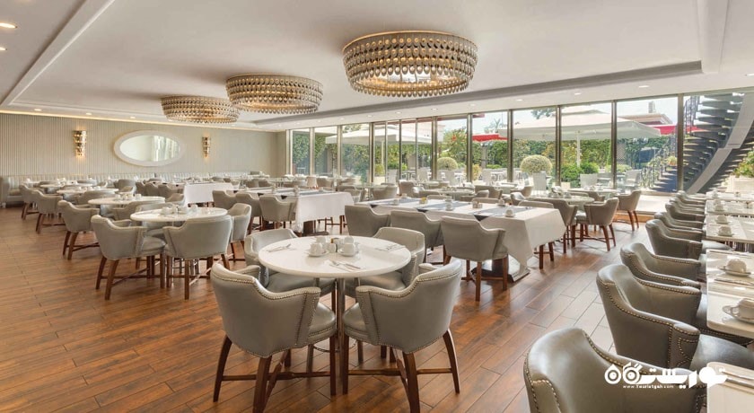 رستوران رمینا هتل ویندهام گرند کالامیش مارینا
