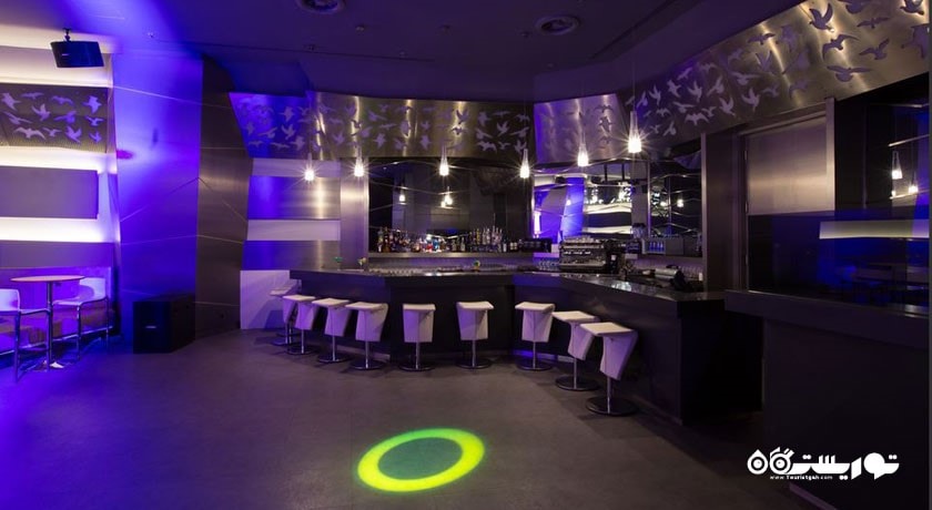 کلاب اوزون هتل ویندهام گراند لونت