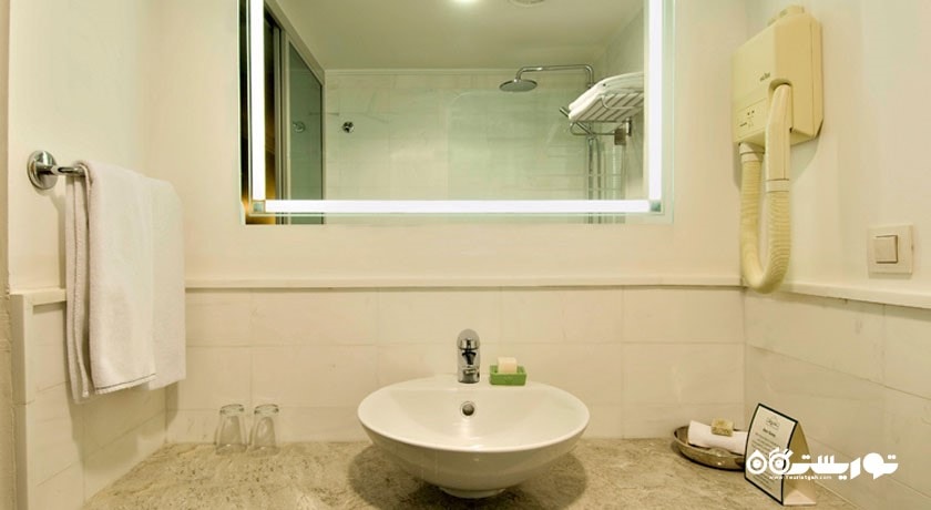 حمام و سرویس بهداشتی اتاق ها