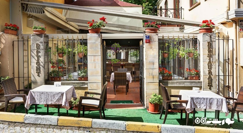 رستوران گاردن هتل آرنا