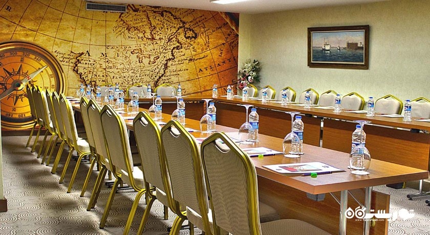 اتاق برگزاری جلسات در هتل