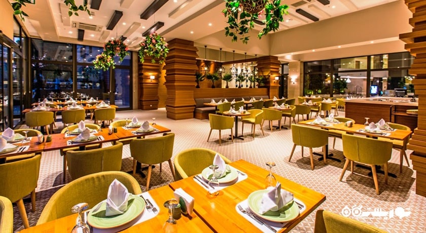 رستوران مواد ارگانیک لا پرومناده