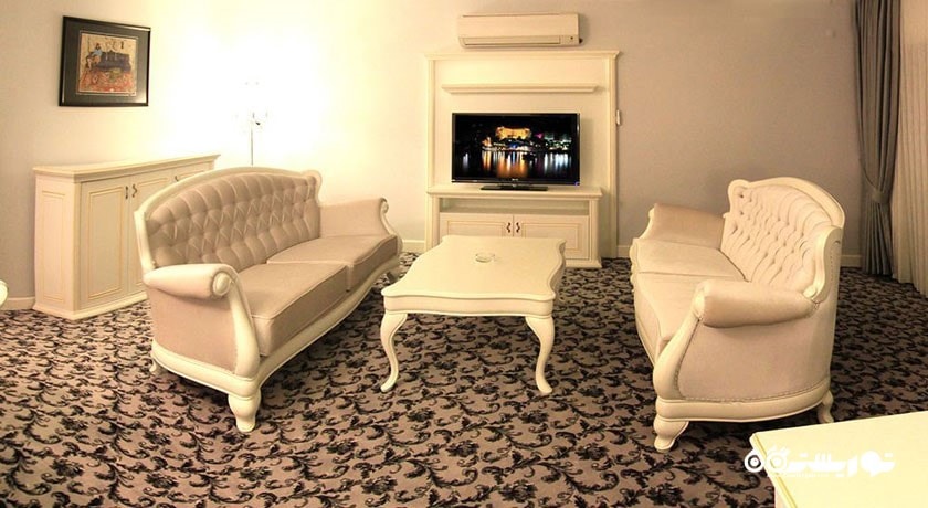 محوطه نشیمن سوئیت هتل