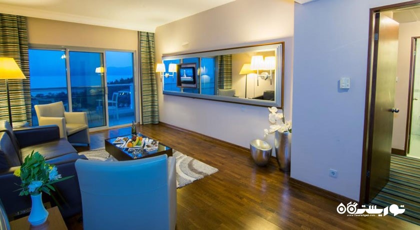 سوئیت هتل پاین بی هالیدی ریزورت