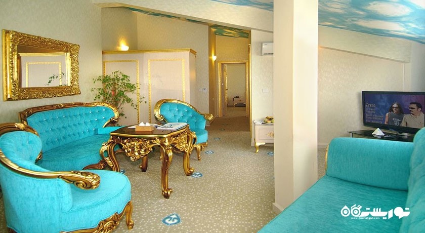 محوطه نشیمن سوئیت کپتین