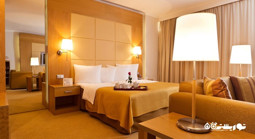 سوئیت استودیو هتل کورستون مسکو