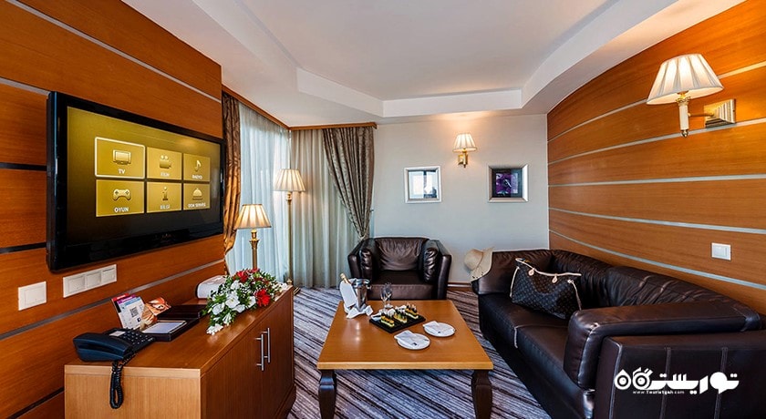 محوطه نشیمن سوئیت کینگ