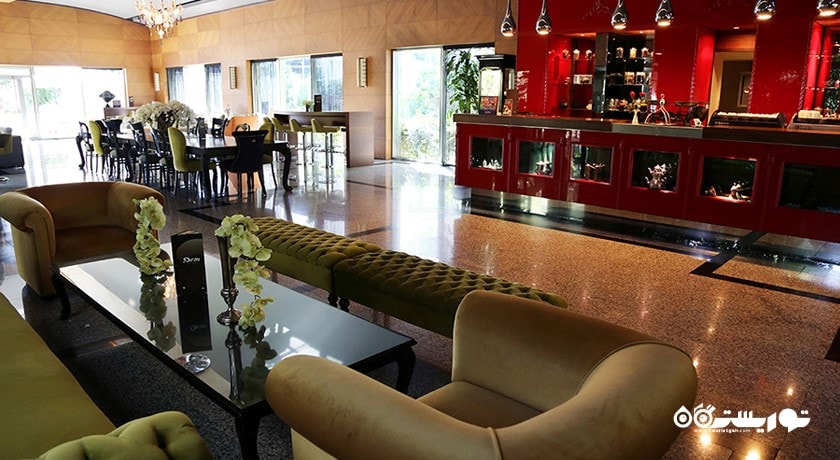 نمای کافه و تی هاوس دم