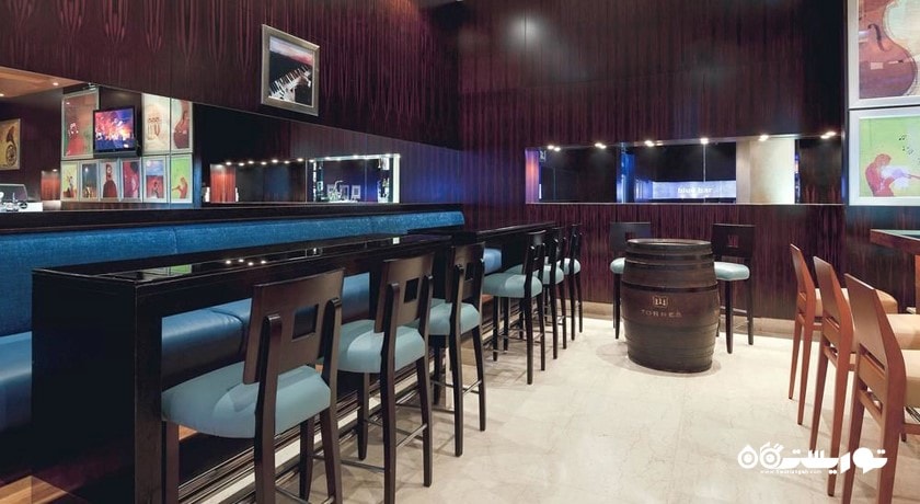 بار بلو هتل نووتل ورلد ترید سنتر دبی