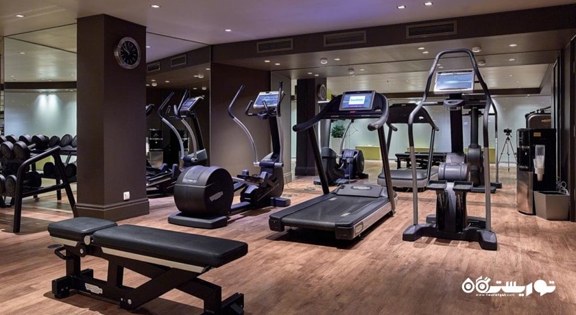 سالن ورزشی هتل دومینا پرستیژ