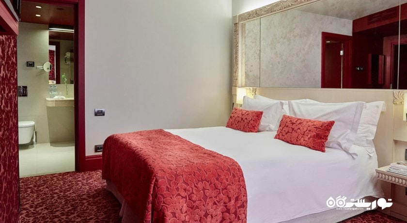 نمای تخت بزرگ سوئیت اگزکیوتیو