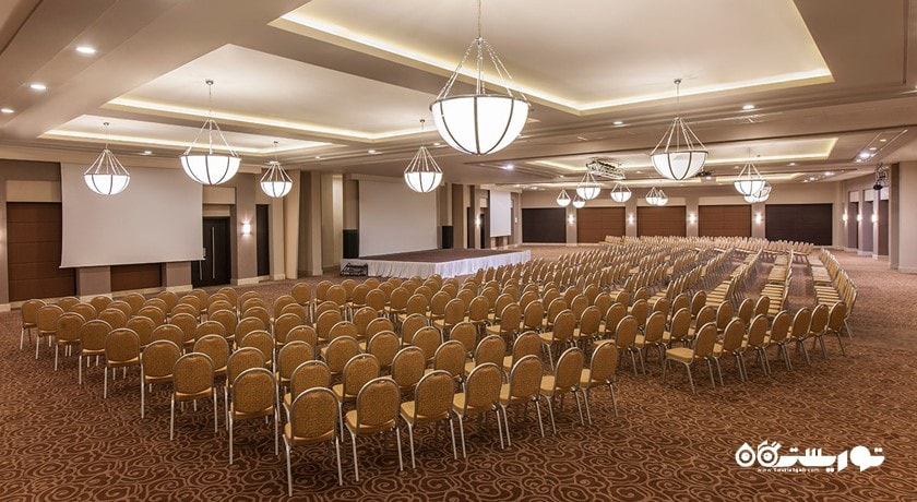 سالن برگزاری همایش و جلسات