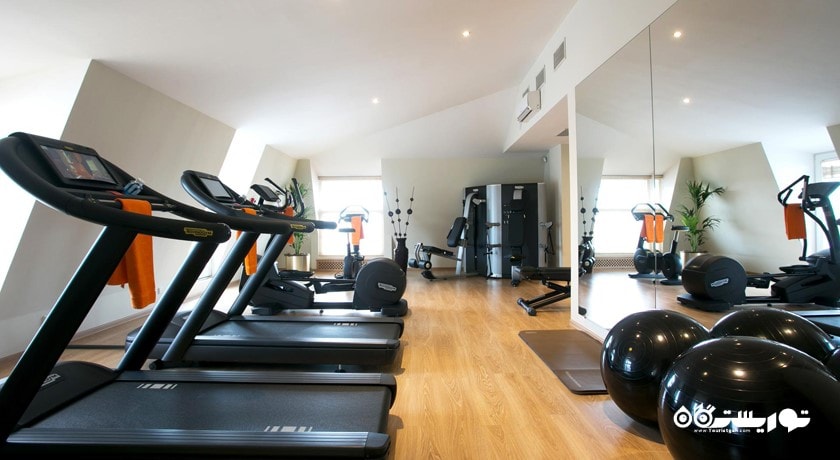 سالن ورزشی هتل کمپینسکی مویکا 22