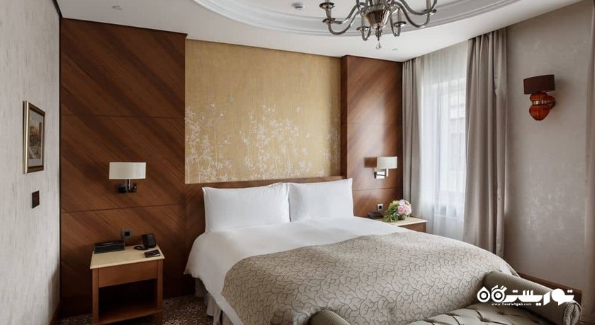 نمای تخت بزرگ سوئیت سوپریور